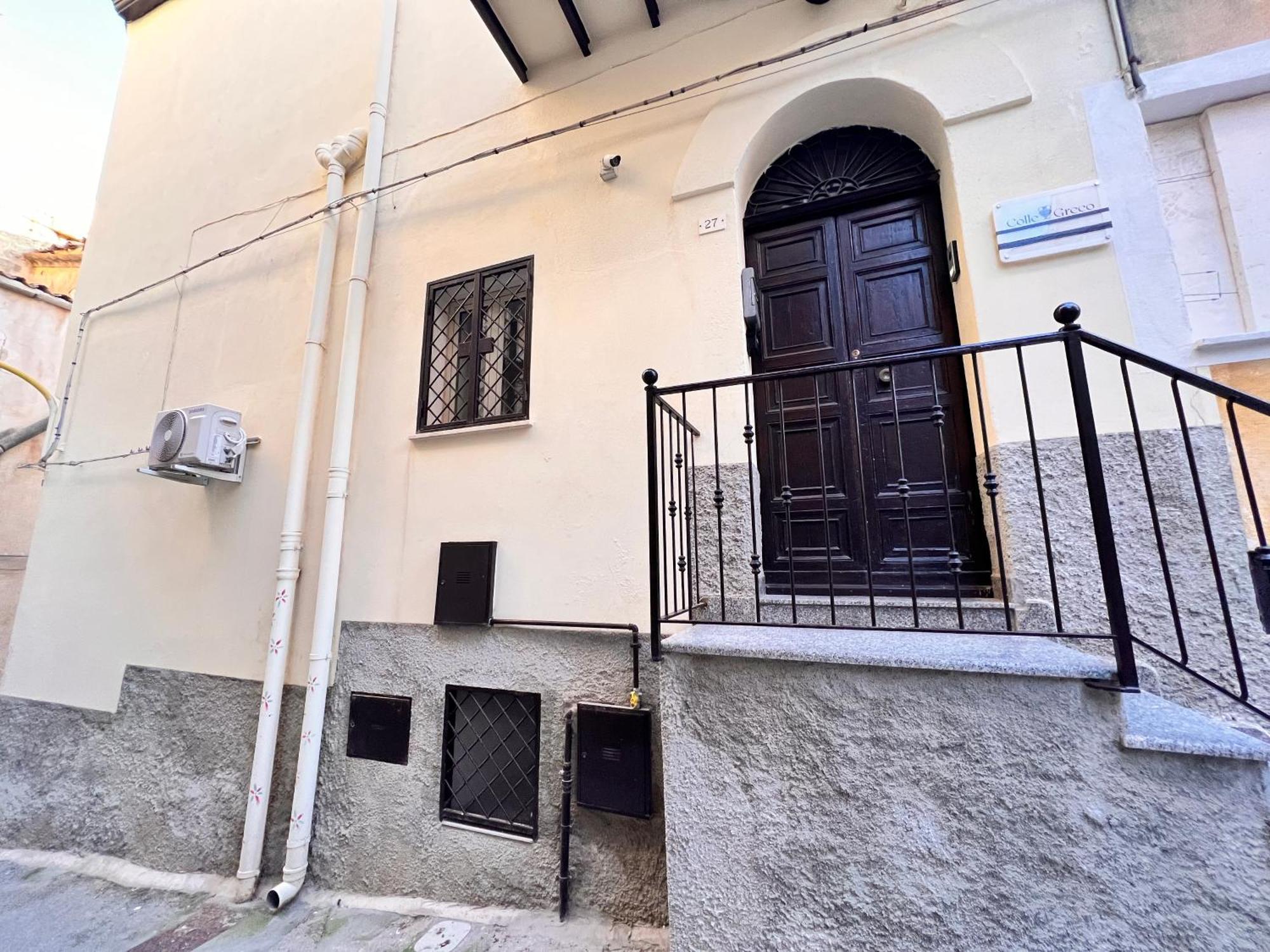 Colle Greco Agrigento Exterior foto